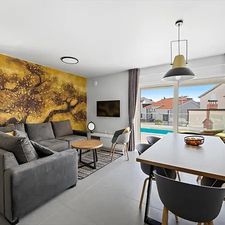 Aquarelle Apartments Primosten Apt No 1 And 3 Apartment *