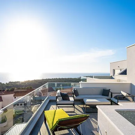 Aquarelle Apartments Primosten Apt No 1 And 3 아파트