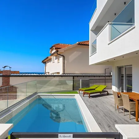 아파트 Aquarelle Apartments Primosten Apt No 1 And 3