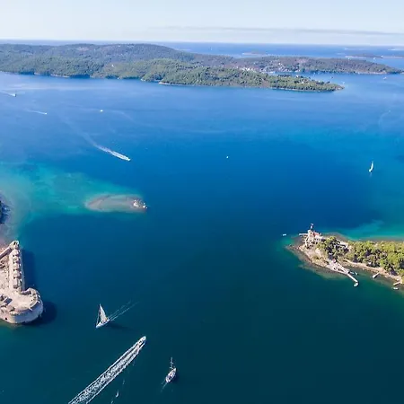 아파트 Aquarelle Apartments Primosten Apt No 1 And 3 프리모스턴