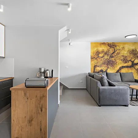 Aquarelle Apartments Primosten Apt No 1 And 3 아파트 *