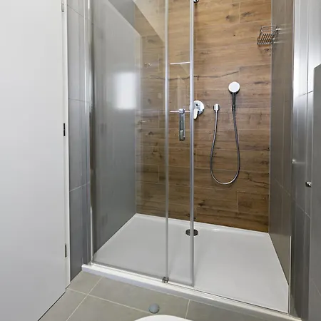 Aquarelle Apartments Primosten Apt No 1 And 3 *