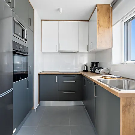 Apartment Aquarelle Apartments Primosten Apt No 1 And 3 *