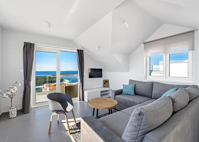 Aquarelle Apartments Primošten apt no 1&3 *