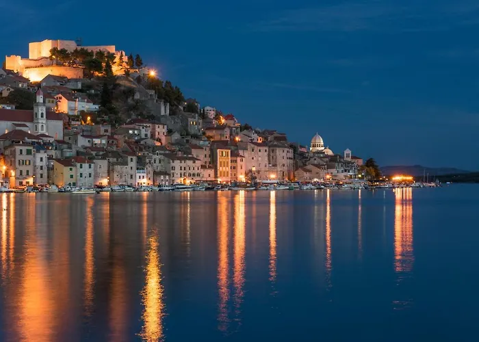 Apartamento Aquarelle Apartments Primošten apt no 1&3