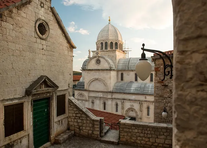 Aquarelle Apartments Primošten apt no 1&3